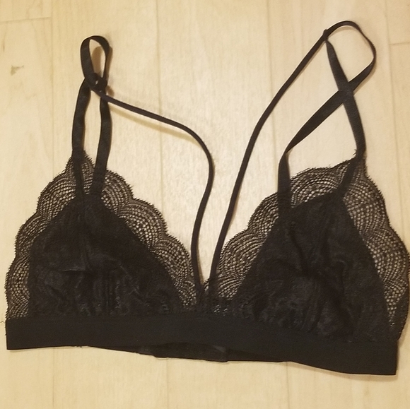Urban Outfitters Other - Black lace bralette